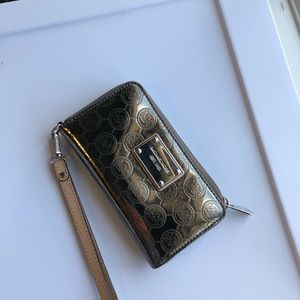 Michael Kors wristlet